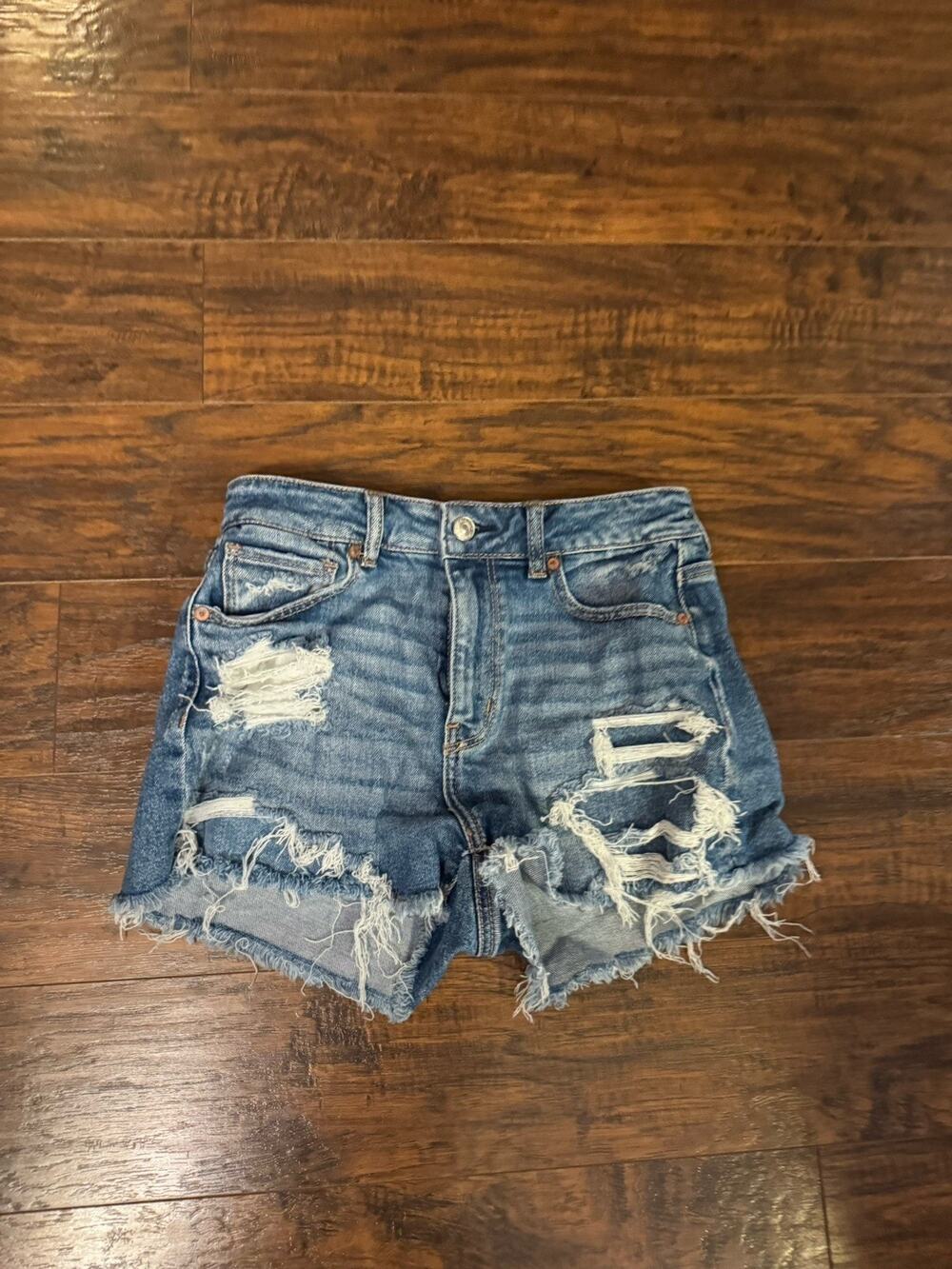 American Eagle Outfitters Mom Short Blue Denim High Rise Stretch Shorts Size 4
